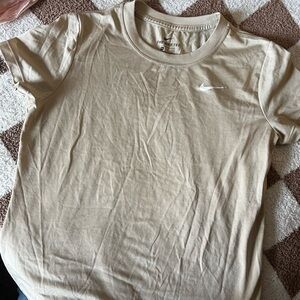 nike t-shirt